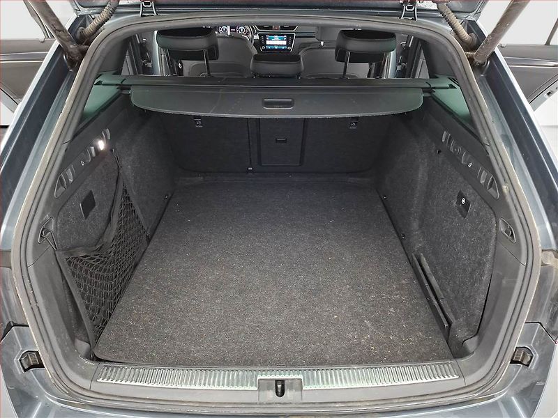 Škoda Superb (2020) Laurin&Klement 2.0 TDI - fotka 14 z 18