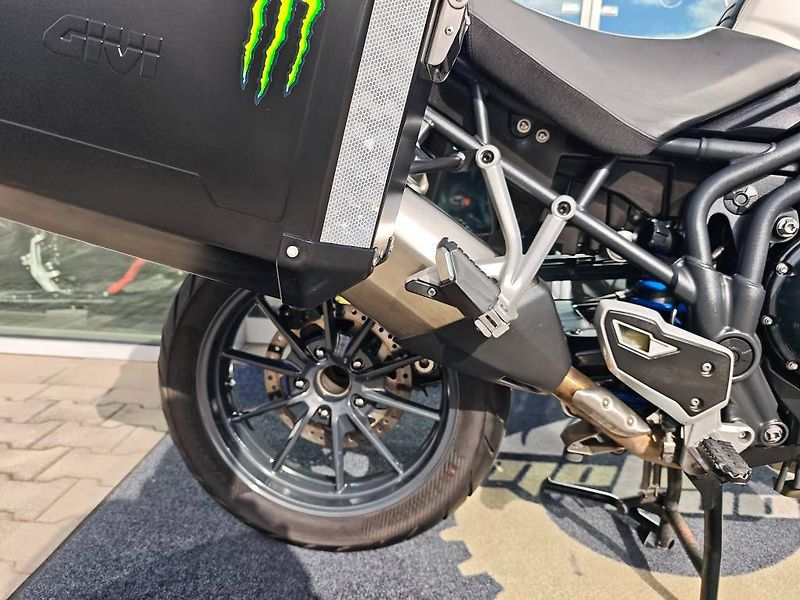 Triumph Tiger Explorer 1200 (2015) - fotka 16 z 19