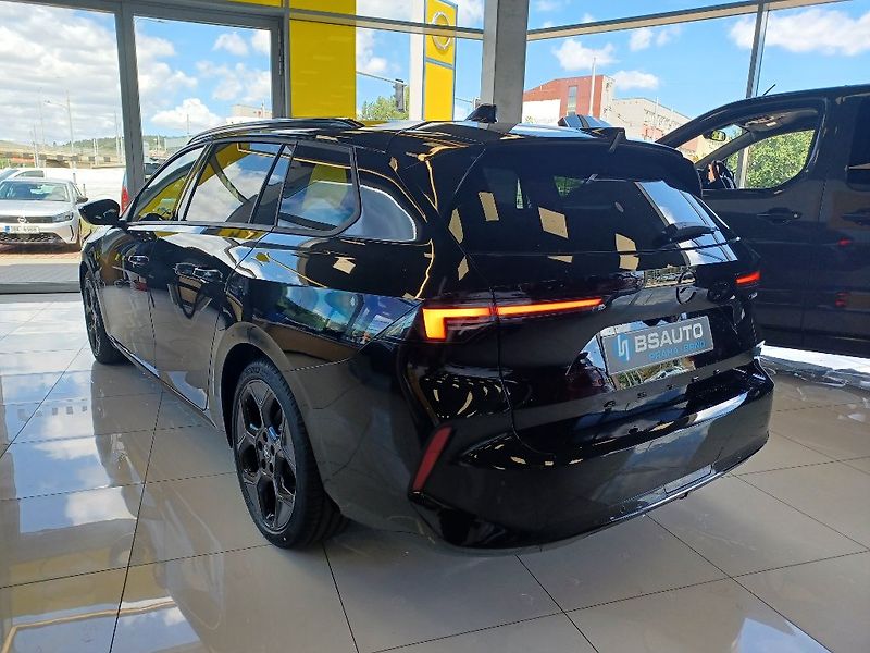 Opel Astra (2026) ST ULTIMATE Hybrid 1,2T 145kAT - fotka 6 z 28