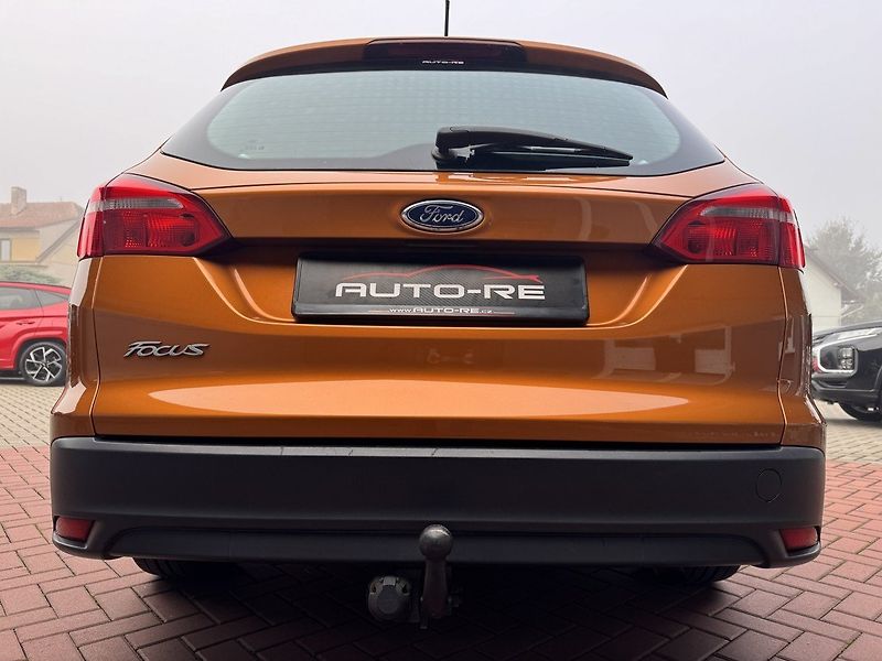 Ford Focus (2018) 1.6Ti-VCT Digi Klima Tempomat - fotka 39 z 46