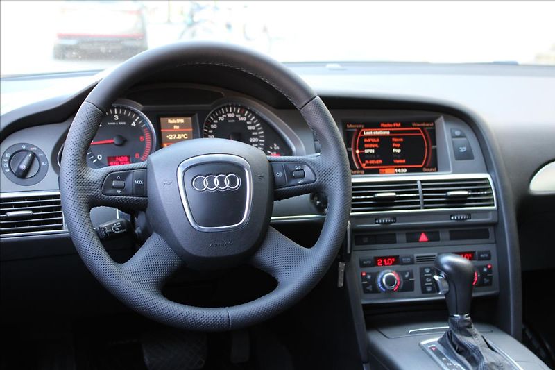 Audi A6 2.7 TDI V6 Avant / 132 kW / Qu - fotka 14 z 36
