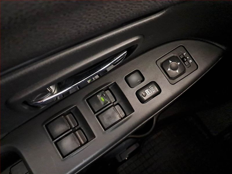 Mitsubishi ASX (2014) 1.6 MIVEC, LPG, Serv.kniha - fotka 14 z 15