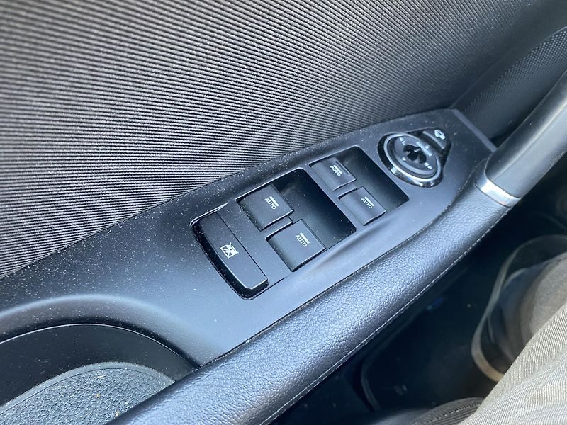 Hyundai i40 (2018) 1.7-104kW-NAVI - fotka 12 z 17