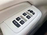 Volvo S60 (2023) B5 AWD Automat Ultimate Dark - náhled 18
