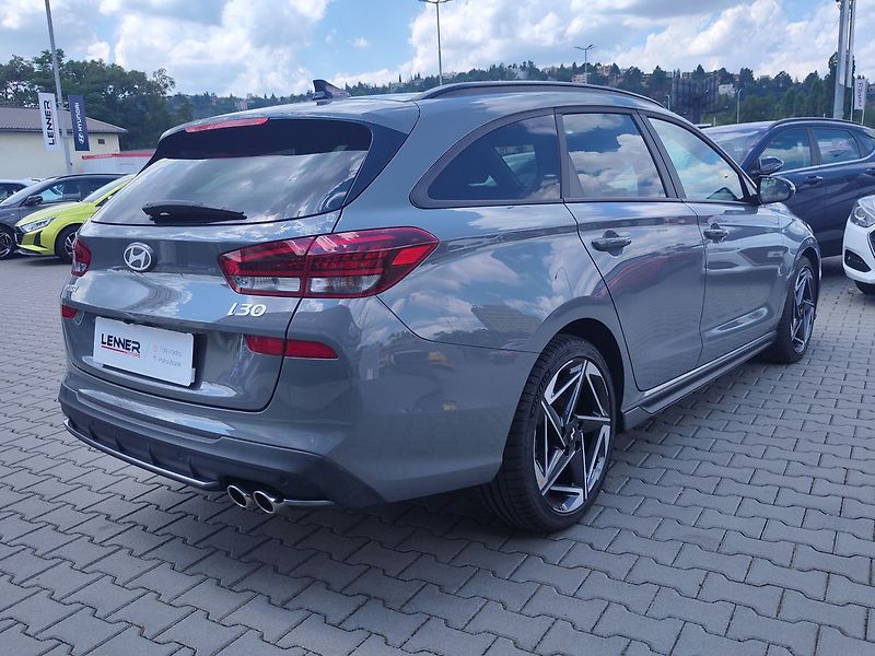 Hyundai i30 1.5 T-GDI/103kW N-Line DCT - fotka 5 z 32
