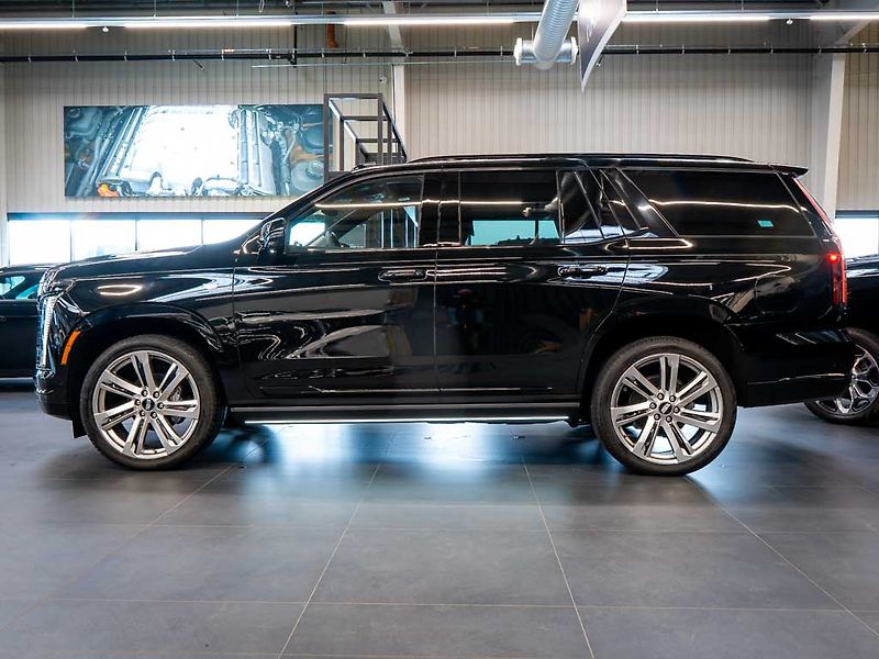 Cadillac Escalade (2026) 6.2 V8 Sport Platinum 2026 - fotka 2 z 46