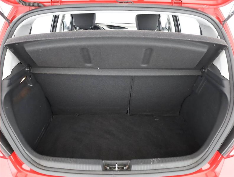 Hyundai i20 (2012) 1.2, ČR,1.maj, Serv.kniha - fotka 15 z 15