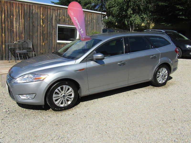 Ford Mondeo (2008) 2.0 TDCi GHIA 1.MAJITEL - fotka 2 z 43