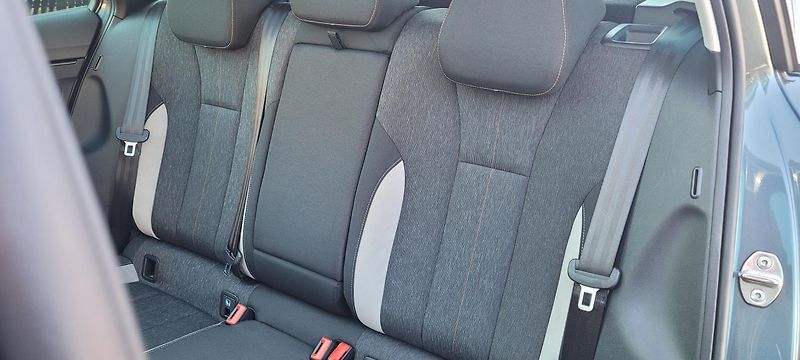 Škoda Scala (2019) 1,5TSi 110kW benzín DSG Style  - fotka 11 z 54