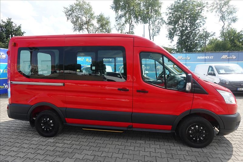 Ford Transit 2,2 TDCi  L2H2 9MÍST BUS KLIMA - fotka 6 z 30