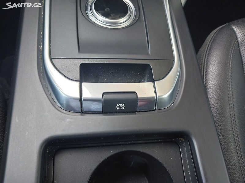 Land Rover Discovery Sport 2.0 HSE 180AUT. - fotka 35 z 43