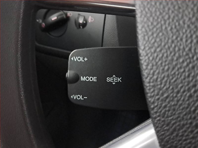 Ford Focus (2009) 1.8 16V, nová STK - fotka 15 z 16
