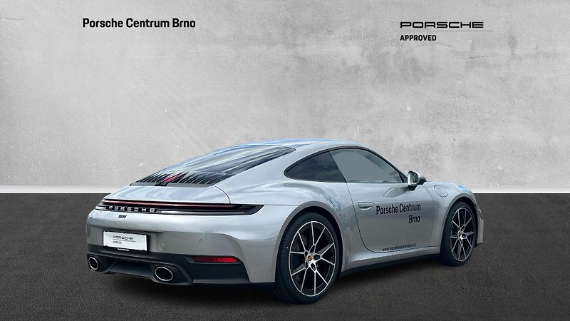 Porsche 911 (2026) Carrera - fotka 5 z 29