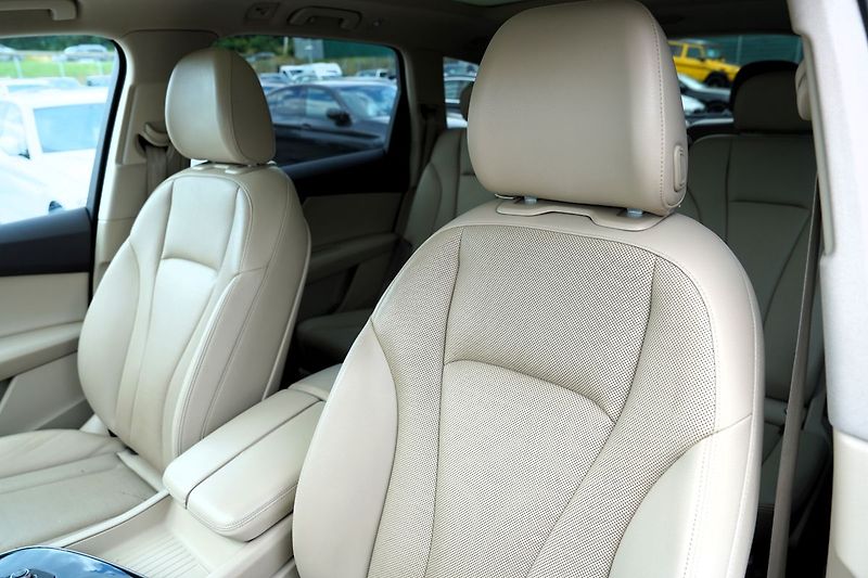 Audi Q7 3.0 TDI 200 kW/Q/7míst - fotka 22 z 49