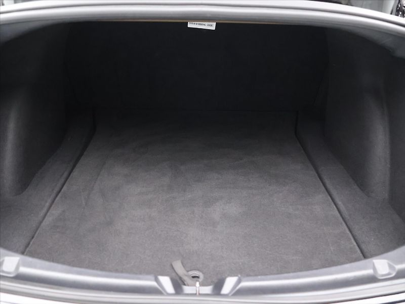 Tesla Model 3 Std Range Plus 52kWh - fotka 10 z 27
