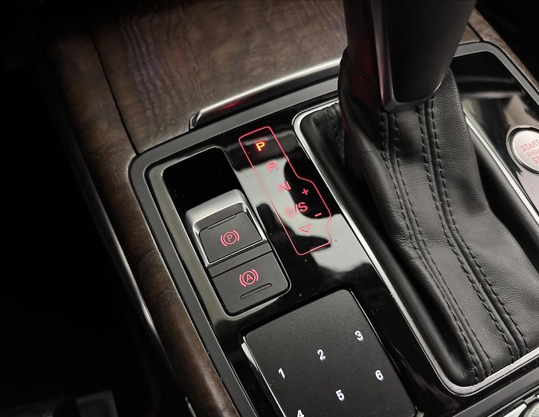 Audi A7 3,0 TDi LED ACC KŮŽE NZ.TOP CZ - fotka 30 z 49