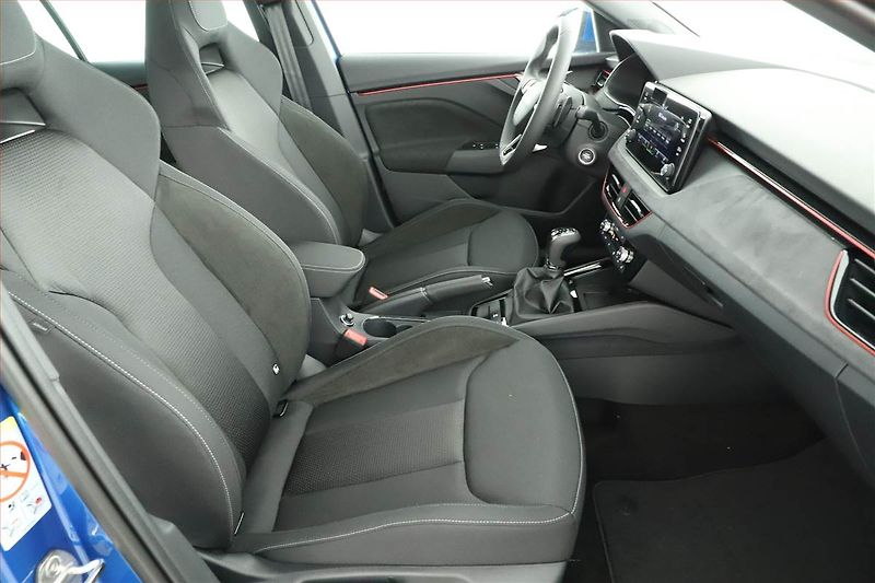 Škoda Scala (2025) 1.0 TSI, Drive, Matrix FullLed - fotka 7 z 16