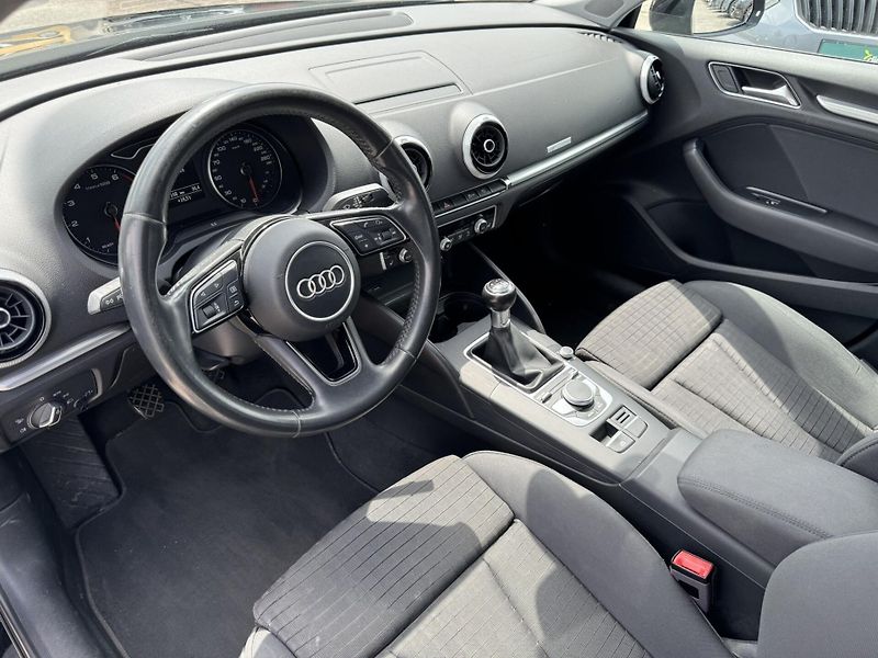 Audi A3 - fotka 7 z 12