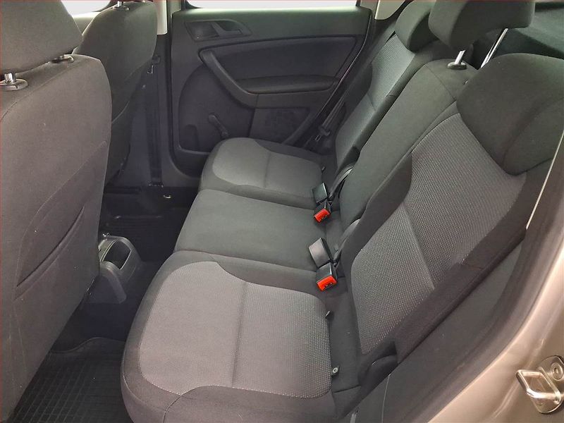Škoda Yeti (2011) 1.2 TSI, Park. senzory - fotka 10 z 15