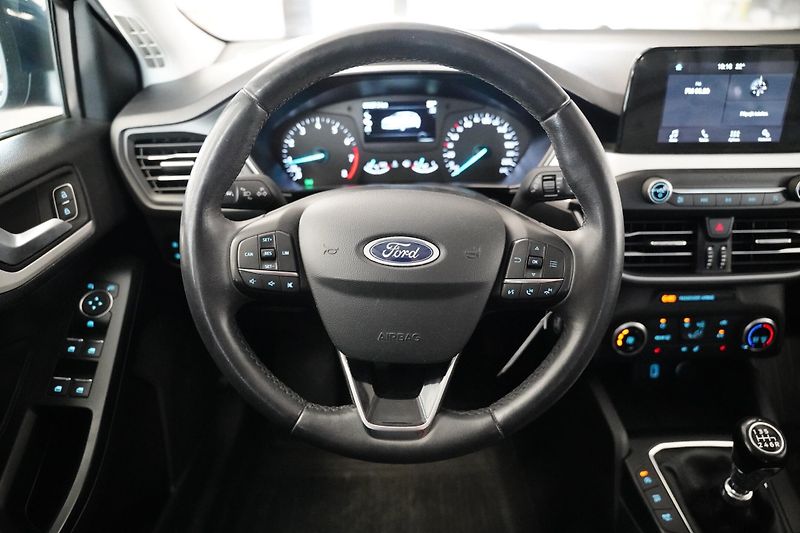 Ford Focus - fotka 18 z 29