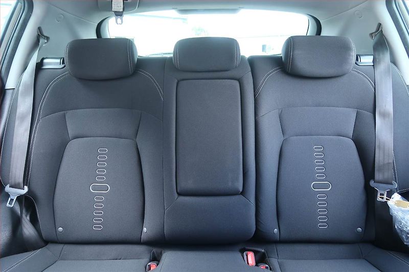 Kia Sportage (2013) 1.7 CRDi, Serv.kniha, Tempomat - fotka 10 z 17