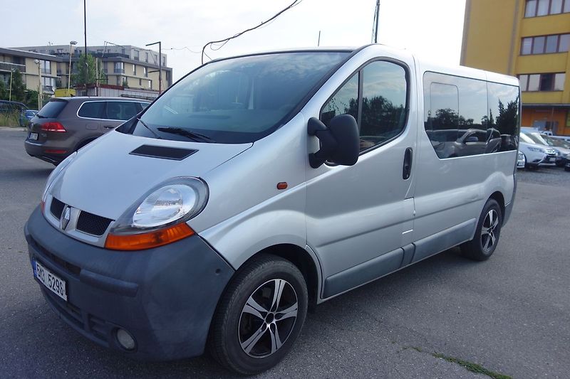 Renault Trafic 1,9DCi 74 kW 8 míst !! - fotka 1 z 33