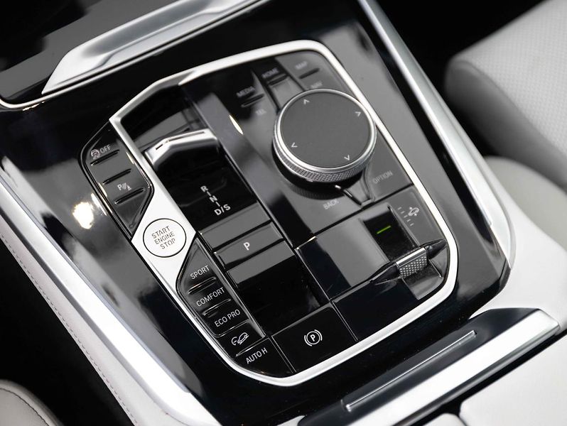 BMW X5 xDrive30d - fotka 15 z 22