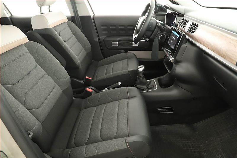 Citroën C3 (2024) Shine 1.2 PureTech, Serv.kniha - fotka 7 z 15