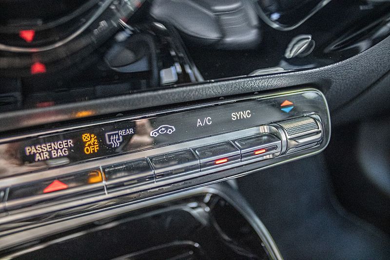 Mercedes-Benz CLA - fotka 34 z 47
