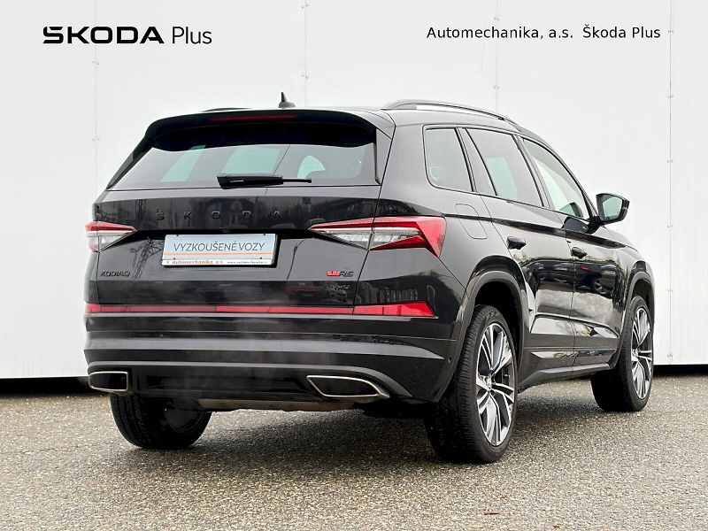 Škoda Kodiaq (2022) 4x4 DSG 2.0 TSI / 180 kW / RS - fotka 2 z 36