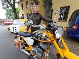 Do Hříškova dorazil na jubilejní veteránský sraz rekordní počet vozidel. Přijela i herečka Obermaierová