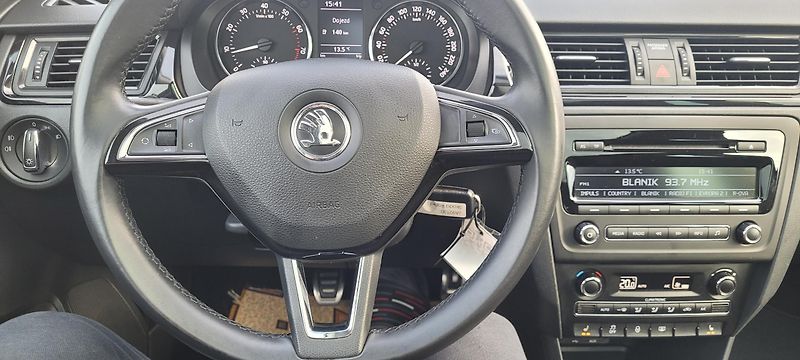 Škoda Rapid (2014) 1,2TSi 77kW Xenony StylePlus - fotka 25 z 37