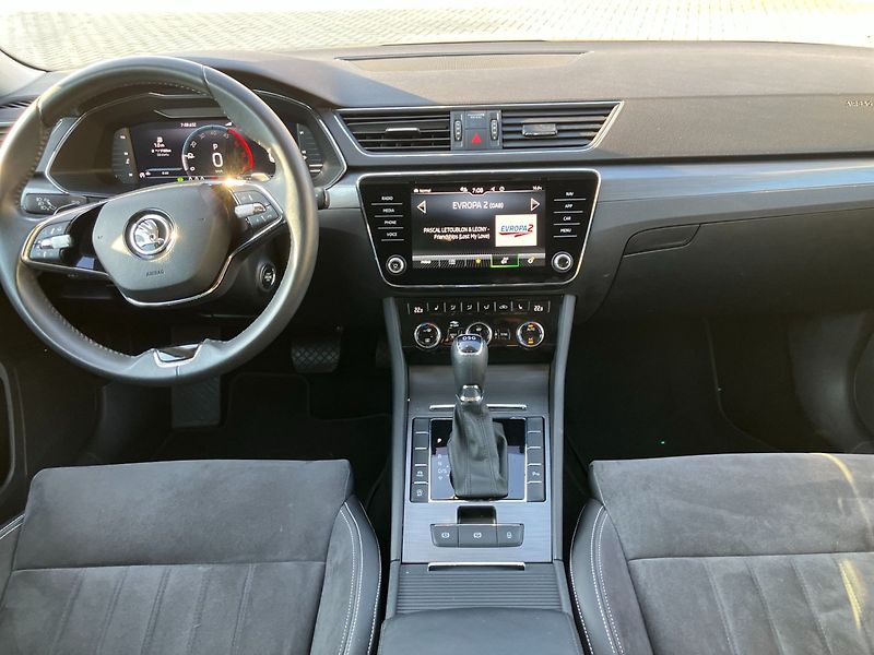 Škoda Superb (2022) 2.0TDI 110kW DSG STYLE PLUS - fotka 17 z 30
