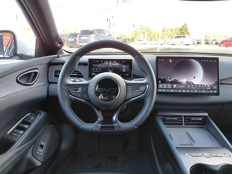BYD Seal 6 (2026) DM-i Touring Comfort Lite - fotka 9 z 10