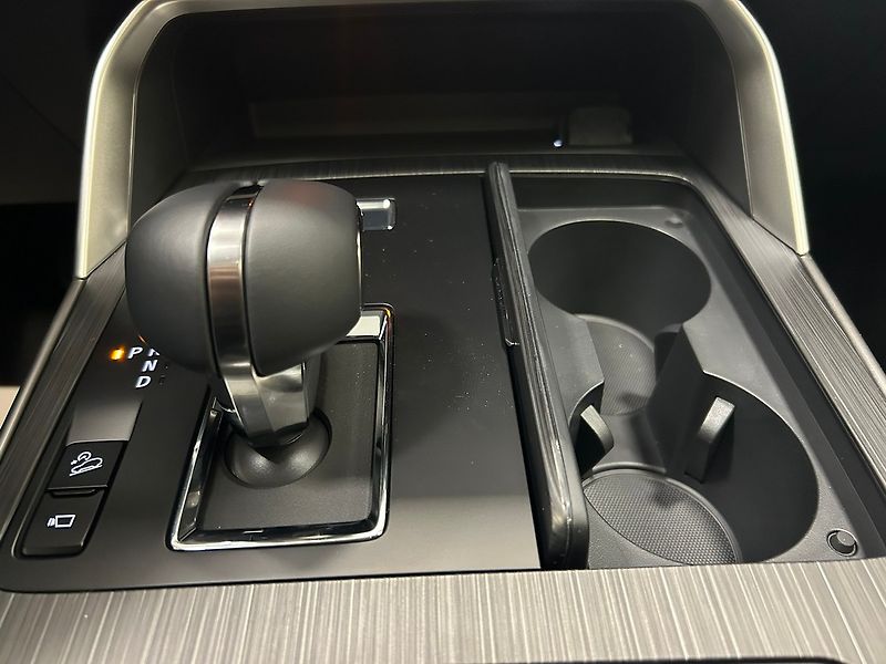 Mazda CX-80 (2025) 3.3D 254 Homura Plus | nové - fotka 67 z 74