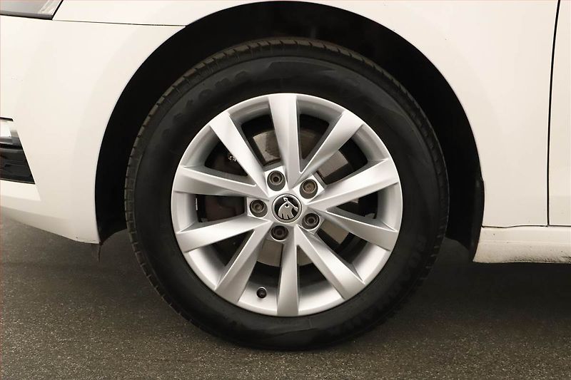 Škoda Octavia (2017) Ambition 1.4 TSI CNG - fotka 11 z 16