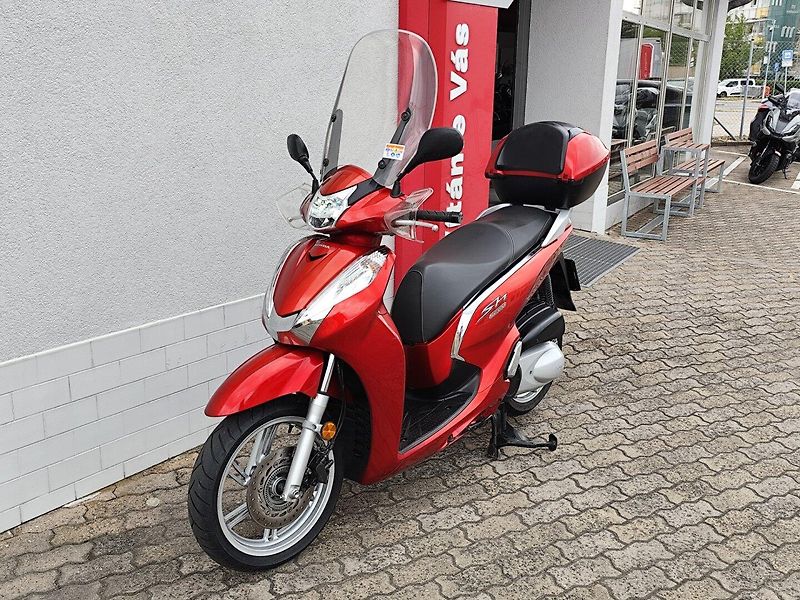 Honda SH 300i 1 - fotka 4 z 13