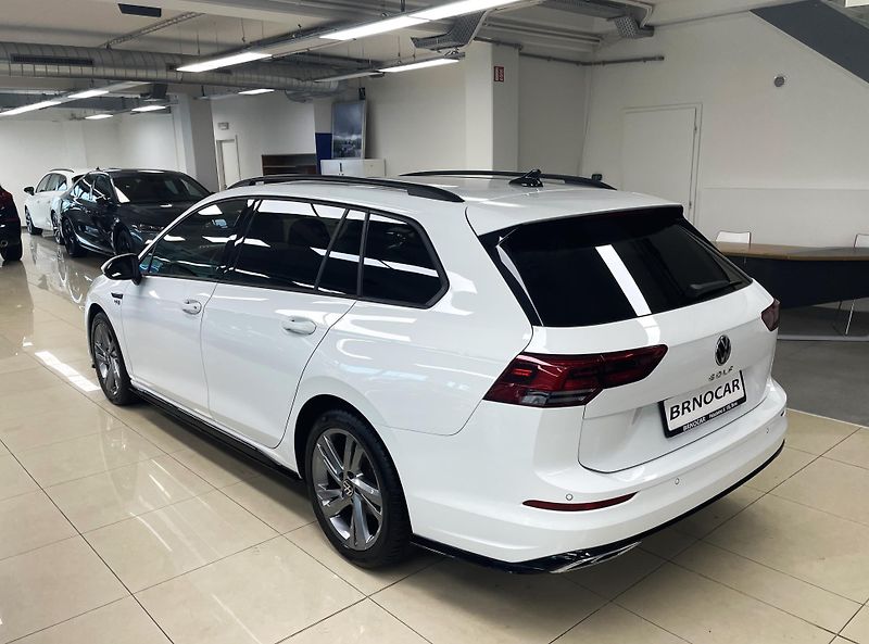 Volkswagen Golf Variant R-LINE 2.0TDI 110kW, ČR - fotka 4 z 32