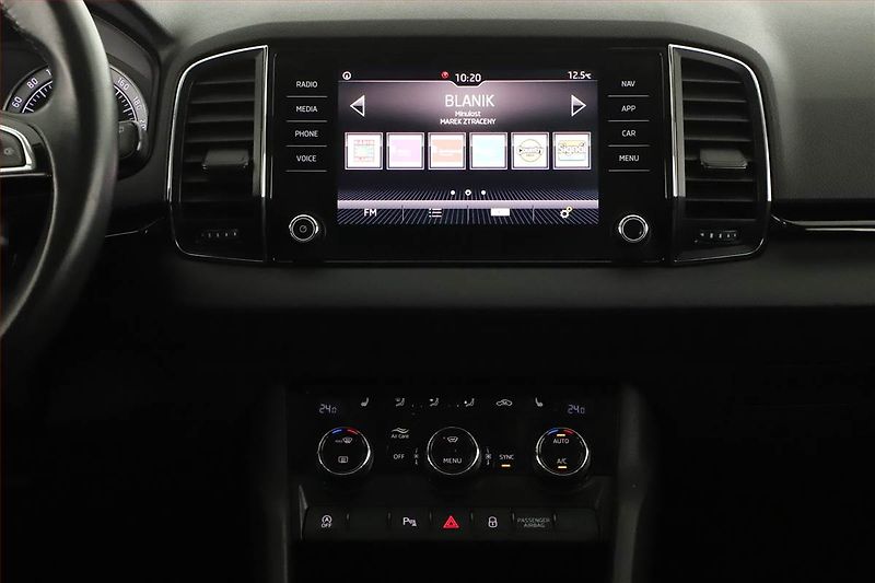 Škoda Karoq (2020) 2.0 TDI - fotka 10 z 16