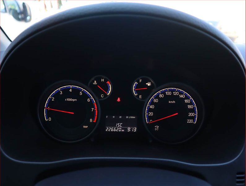 Suzuki SX4 (2012) 1.6 VVT, 4X4, Vyhř. sedaček - fotka 11 z 16