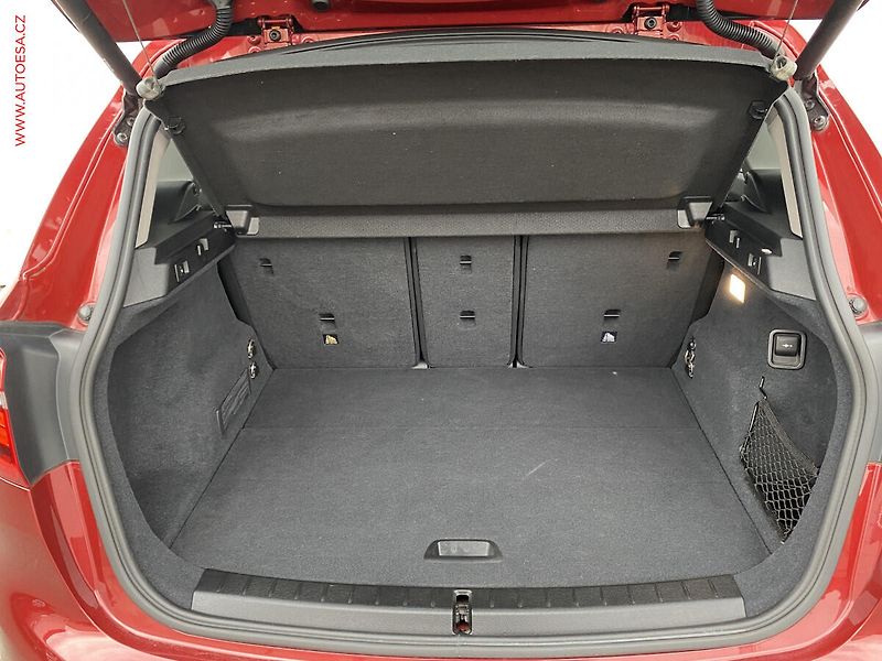 BMW Řada 2 (2019) 1.5 i 218i, Advantage, LED - fotka 7 z 19