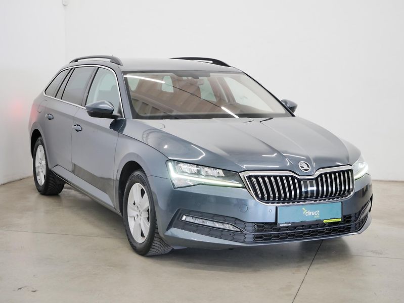 Škoda Superb - fotka 8 z 25
