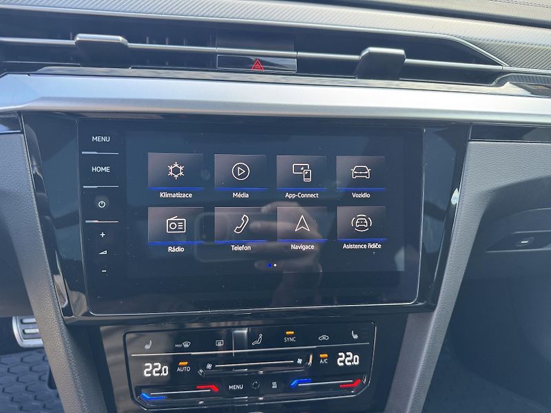 Volkswagen Arteon Shooting Brake (2021) 2.0TSI 140kw DSG R-Line Webast - fotka 23 z 40