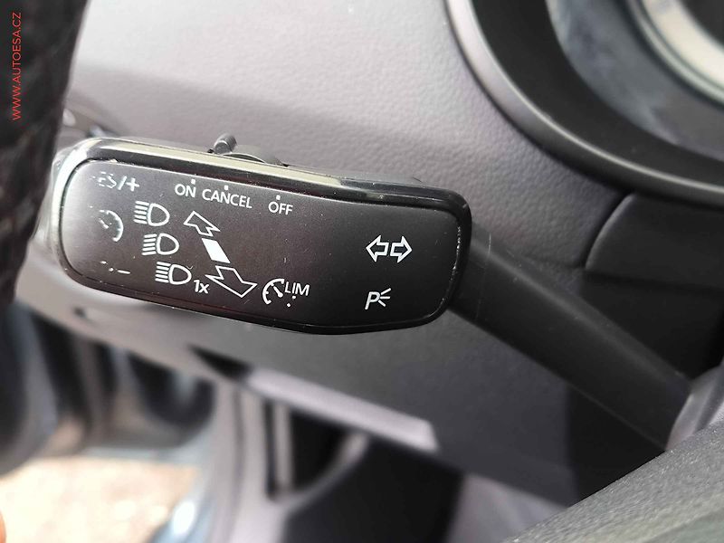 Škoda Octavia (2018) 1.4TSi, 2.maj,ČR, Xenon, navi - fotka 17 z 22