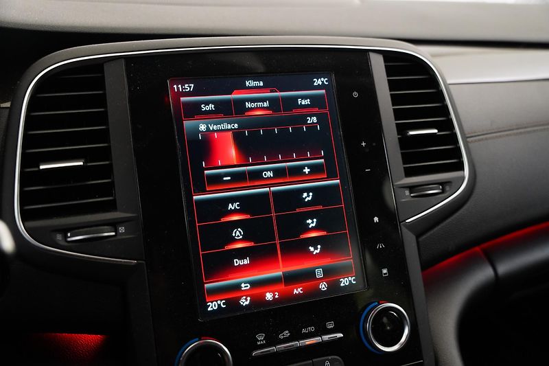 Renault Talisman - fotka 21 z 24