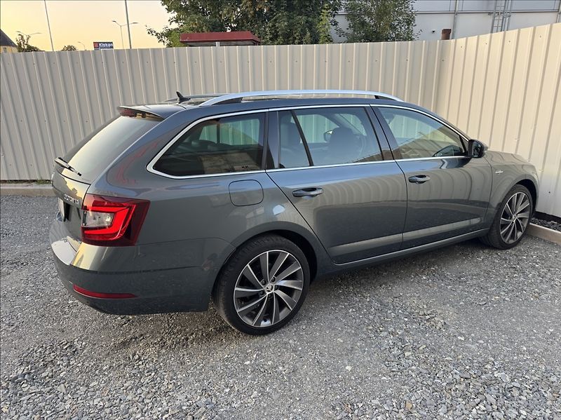 Škoda Octavia 2,0 TSI 140kW DSG L&K 4x4 DPH - fotka 13 z 50