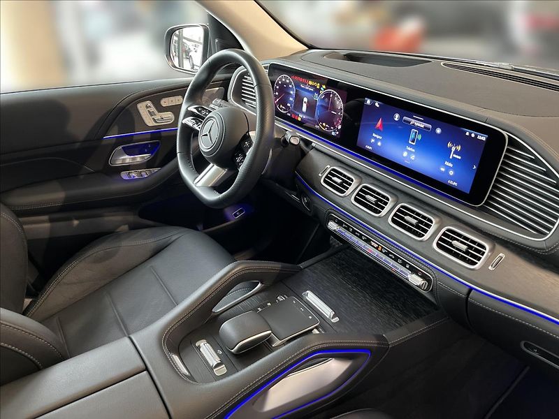 Mercedes-Benz GLE 350 de 4MATIC s hybridní techn - fotka 18 z 23