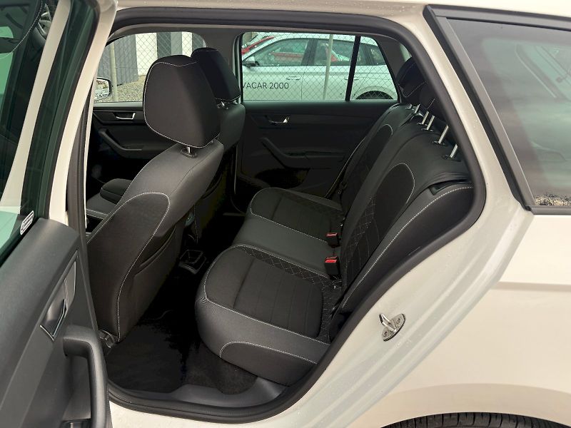 Škoda Fabia (2022) Combi 1.0 TSI 70 kW - fotka 9 z 21