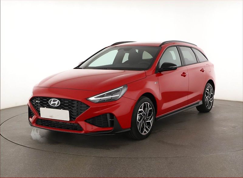 Hyundai i30 (2025) 1.0 T-GDI, N-LINE, DPH - fotka 2 z 19