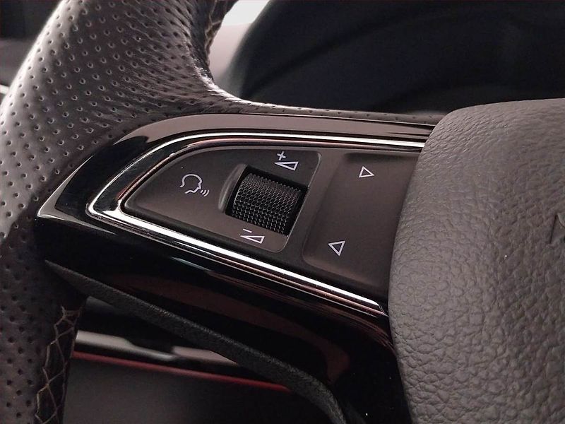 Škoda Karoq (2020) Sportline 1.5 TSI - fotka 21 z 24